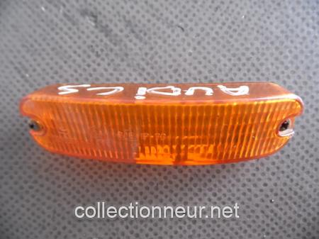 CABOCHON CLIGNOTANT AVANT GAUCHE AUDI 100 C1 TYPE F104