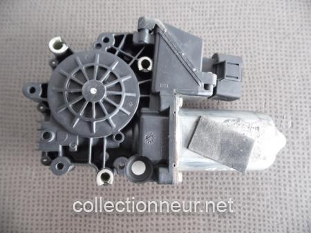 MOTEUR LEVE-VITRE AVANT DROIT 99662410202 PORSCHE 996 CABRIOLET