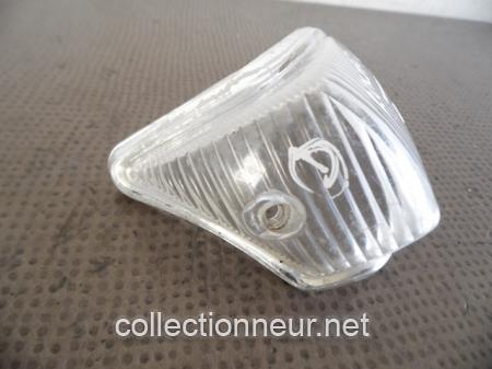 CABOCHON CLIGNOTANT AVANT DROIT OPEL REKORD 