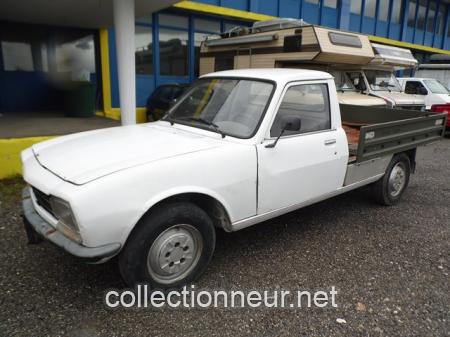PEUGEOT 504 PLATEAU