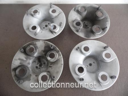 ENJOLIVEURS DE ROUES TRIUMPH TR6