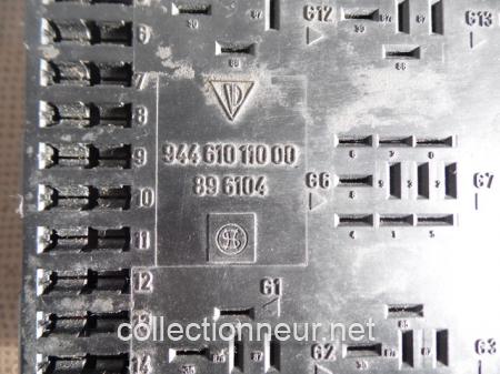 PLATINE PORTE FUSIBLES ET RELAIS 94461011000 PORSCHE 944-2