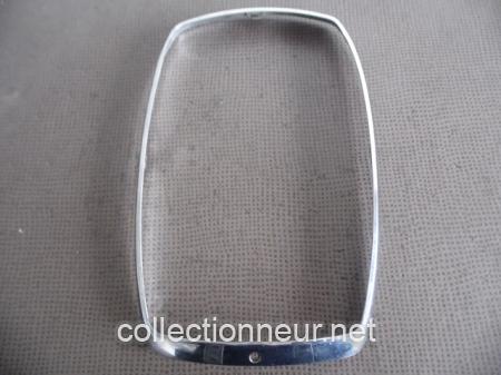 ENJOLIVEUR DE PHARE 1305542052 / A1158260089 MERCEDES W114 / W115