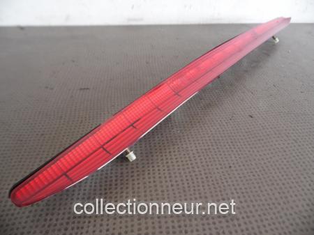 3ème FEU STOP 98663105000 PORSCHE BOXSTER 986